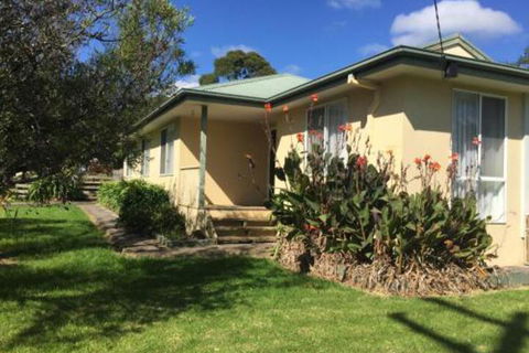 Apartments At Glen Isla - Tourism Caloundra 0