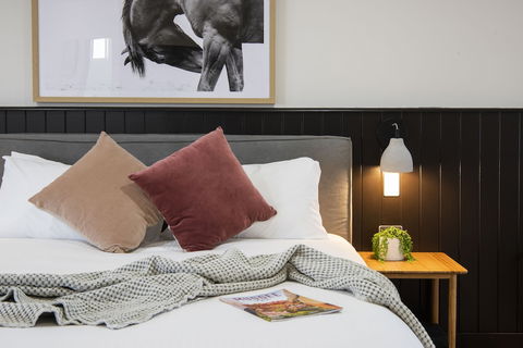Parklands Resort & Conference Centre - Tourism Caloundra 1