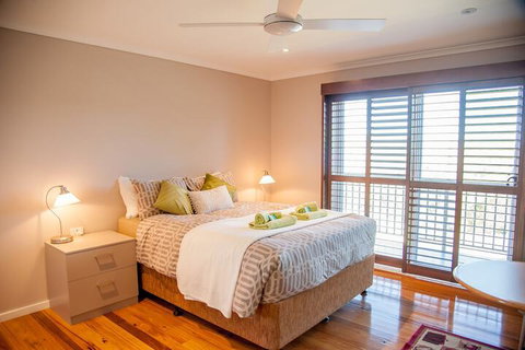 Sinclairs Country Retreat - Tourism Caloundra 4
