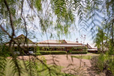 Bluebush Estate - Tourism Caloundra 2