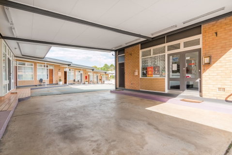 Queanbeyan Motel - Tourism Caloundra 2