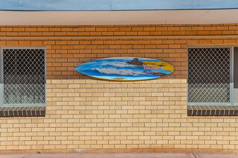 Red Star Hotels Palm Beach - Tourism Caloundra 3