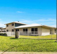 Econo Lodge Beachside - Tourism Caloundra