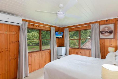 Peppertree Cottage - Tourism Caloundra 6