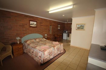 Rubyvale Motel & Holiday Units - Tourism Caloundra 4