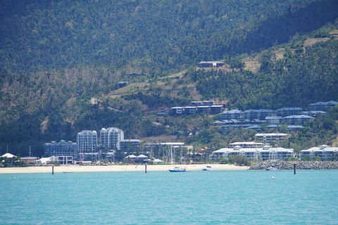 Airlie Seaview Apartments - Tourism Caloundra 6