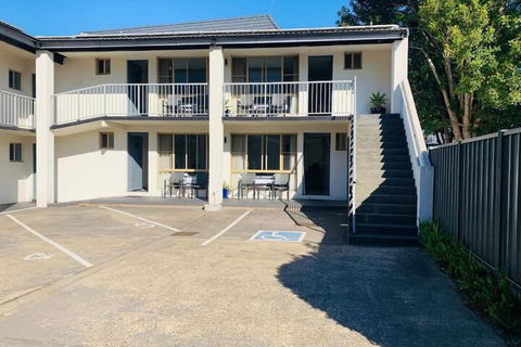Zorba Motel - Tourism Caloundra 3