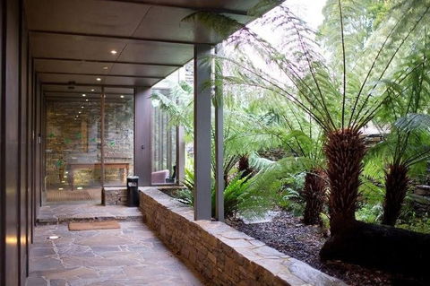 CountryPlace - Tourism Caloundra 0