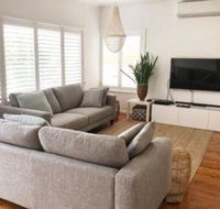 The Seaside Beachhouse Mollymook - Tourism Caloundra
