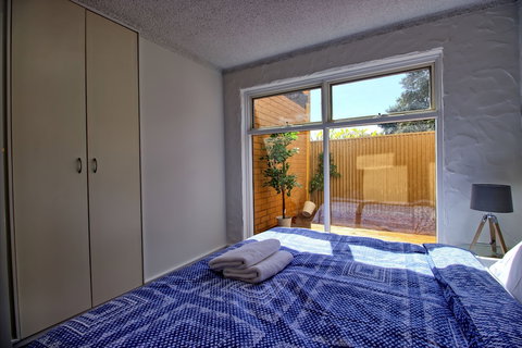 Bayswaterfront Apartments - Tourism Caloundra 2