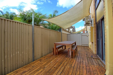 Bayswaterfront Apartments - Tourism Caloundra 5