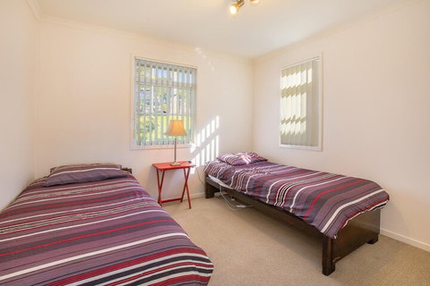 Breeze In Mollymook - Tourism Caloundra 3