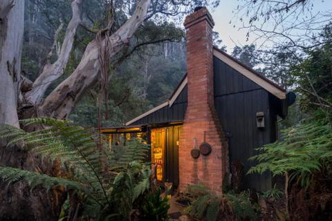 Stringers Cottage - Tourism Caloundra 3