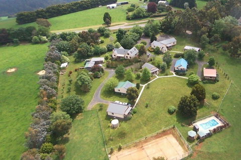 Neerim Country Cottages - Tourism Caloundra 1