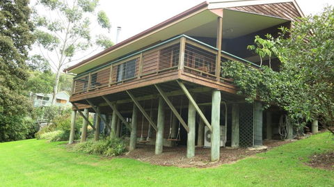 Ravensbourne Escape Cedar Lodge - Tourism Caloundra 2