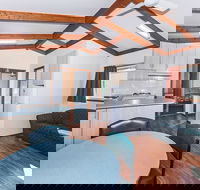 Naracoorte Holiday Park - Tourism Caloundra