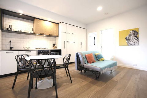 Aberlour Court - Tourism Caloundra 0