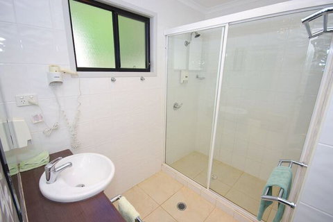 Del Rio Riverside Resort - Tourism Caloundra 2