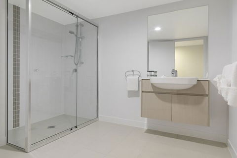Oaks Mackay Carlyle Suites - Tourism Caloundra 1