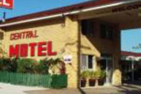 Nambour Central Motel - Tourism Caloundra 0