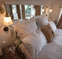 Mornington Bed and Breakfast - Tourism Caloundra