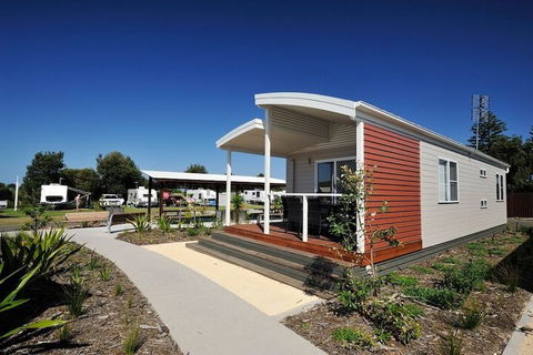 NRMA Stockton Beach Holiday Park - Tourism Caloundra 2