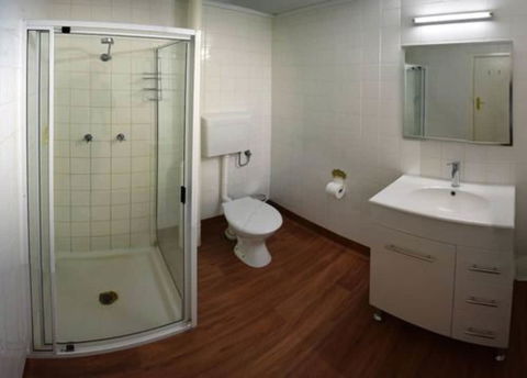 Palace Hotel Kalgoorlie - Tourism Caloundra 5