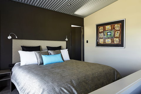 Ridgemill Escape - Tourism Caloundra 1