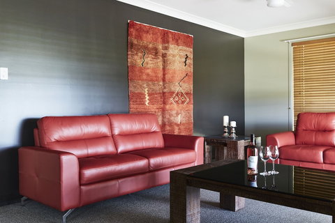 Ridgemill Escape - Tourism Caloundra 5