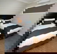 Renmark Holiday Apartments - Tourism Caloundra