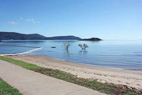 Whitsunday Waterfront Apartments - Tourism Caloundra 5