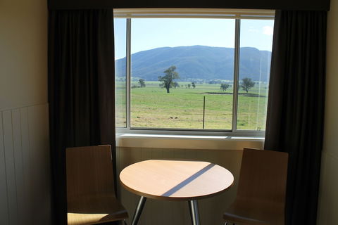 Mountain View Motel Corryong - Tourism Caloundra 3