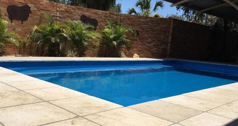 Jumbuck Motel - Tourism Caloundra 5