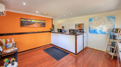 Cobar Caravan Park - Tourism Caloundra 4