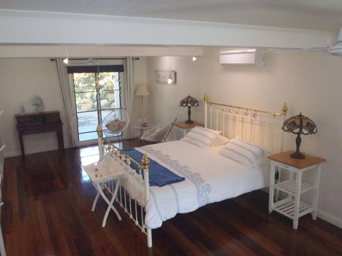Driftwood Bed And Breakfast - Tourism Caloundra 6
