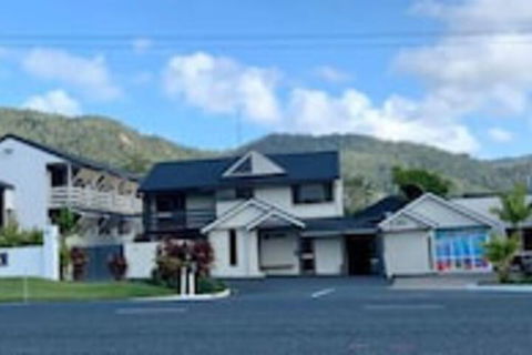 Cannonvale Reef Gateway Hotel - Tourism Caloundra 0