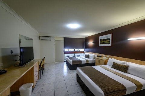 Cannonvale Reef Gateway Hotel - Tourism Caloundra 7