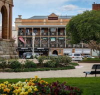Bathurst Royal Apartments - Tourism Caloundra