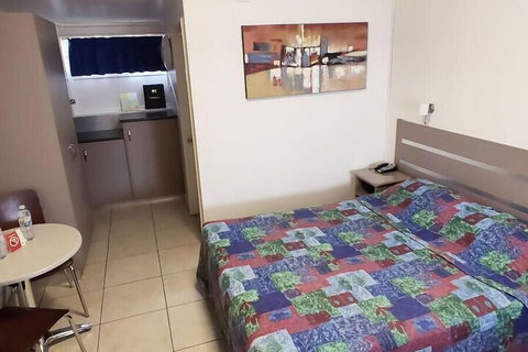 Motel Myall - Tourism Caloundra 6