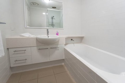 Yallingup Beach Resort - Tourism Caloundra 7