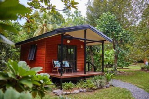 Cape Trib Farmstay - Tourism Caloundra 2