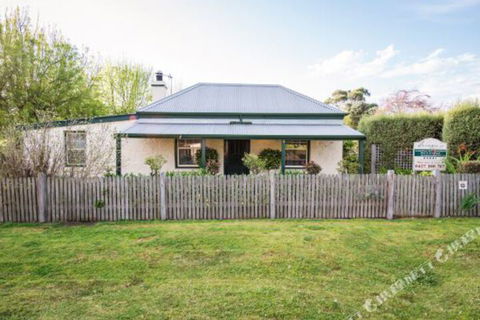 Georgies Cottage - Tourism Caloundra 4