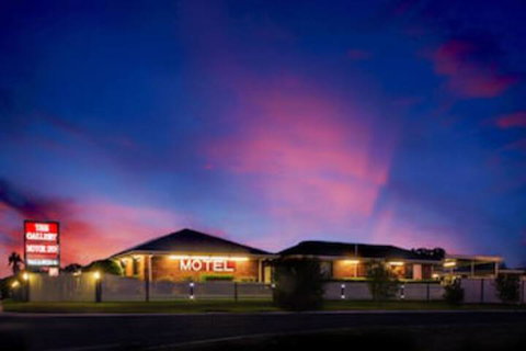 The Gallery Motor Inn - Tourism Caloundra 0