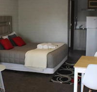 Thomas Lodge Motel - Tourism Caloundra