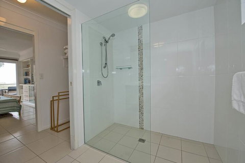 Samarinda Jewel By The Sea - Tourism Caloundra 7