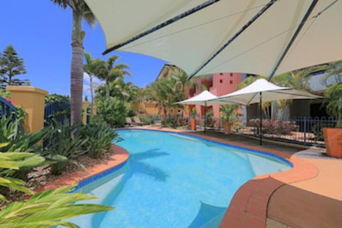 Rainbow Beach Resort - Tourism Caloundra 0