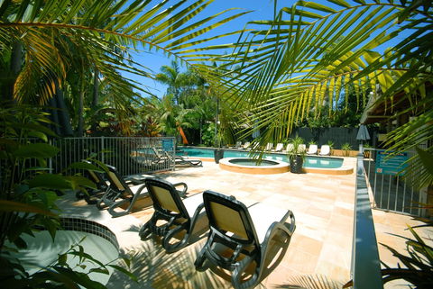 Noosa Village River Resort - Tourism Caloundra 0