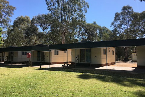 Riverbend Caravan Park Renmark - Tourism Caloundra 2