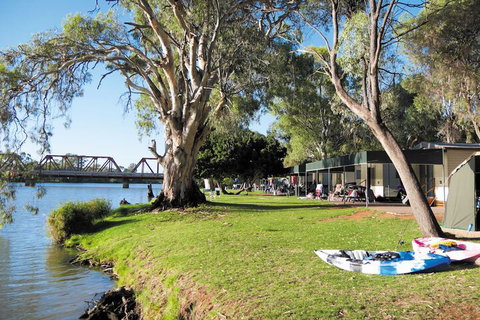 Riverbend Caravan Park Renmark - Tourism Caloundra 4