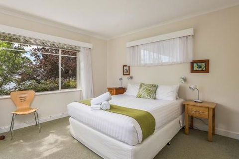 Moonrise View Apartment - Tourism Caloundra 0